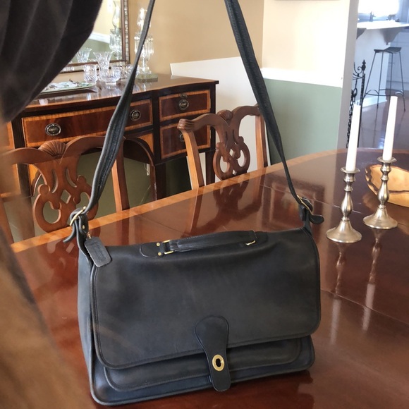 Vintage Coach Messenger Laptop Bag - Black Leather - Picture 8 of 12